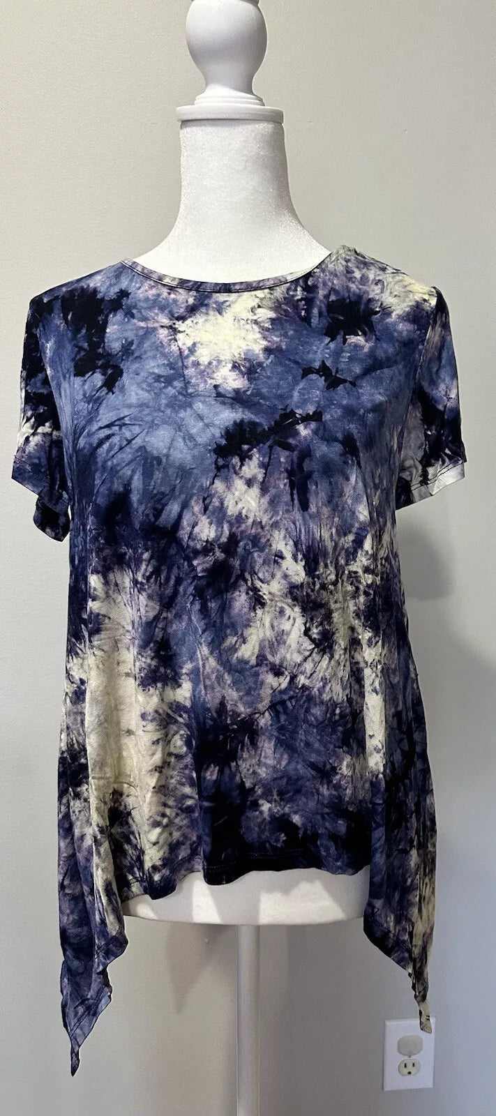 Hayden Women’s Los Angeles High Rise Slit Tie-Dye Fun NWT Top Blouse Sz- S